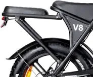 V8 achterzitje